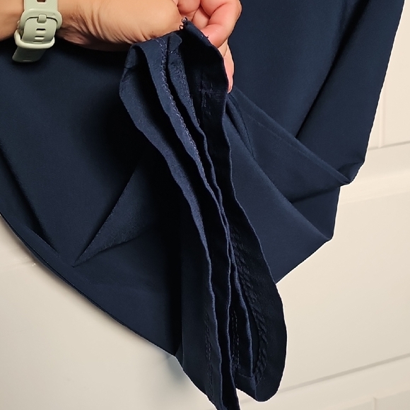 Carhartt XS Scrub Bottoms with Green Drawstring - Picture 6 of 14